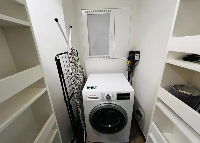 Daire Beautiful One Bedroom W Balcony&parking-bel135 Lüksemburg